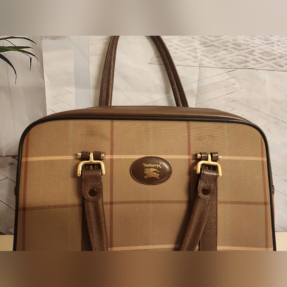 Burberrys Brown Nova Check Plaid Canvas And Leather Bag. Gorgeous Vintage Bag! - Picture 3 of 16